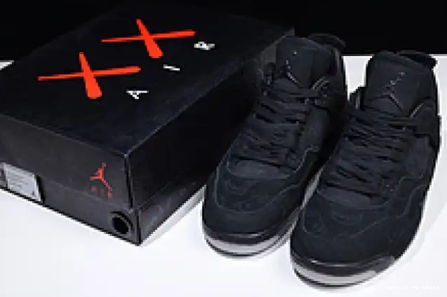 Rep Air kaws 001 930155 black 4 retro Jordan Nike 0512